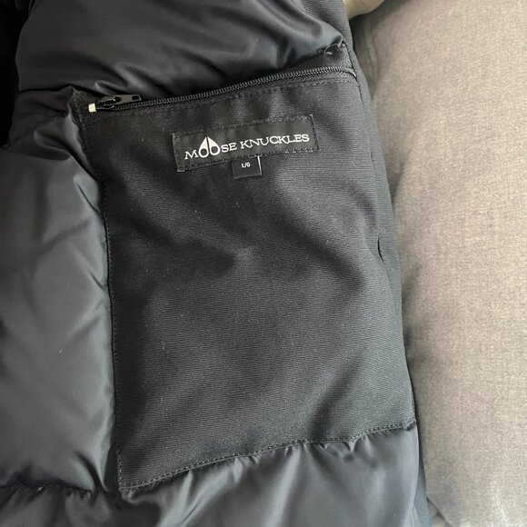 Moose Knuckles MENs ORIGINAL SHEARLING TRIM STIRLING PARKA size large - Picture 3 of 7